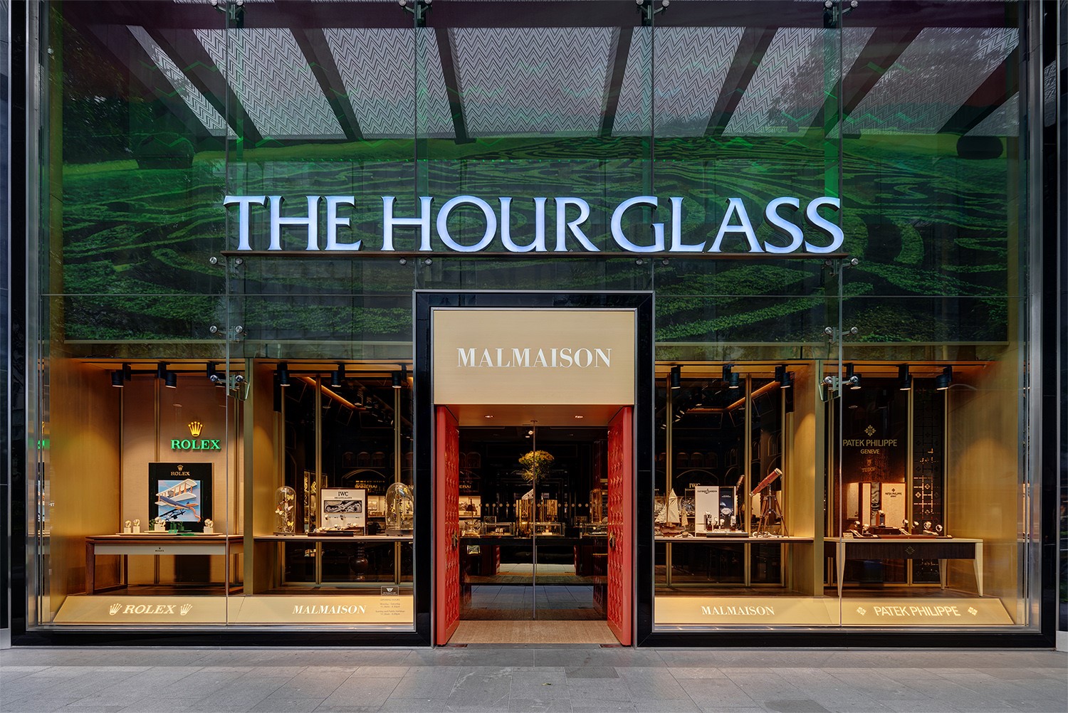 The Hour Glass Boutique